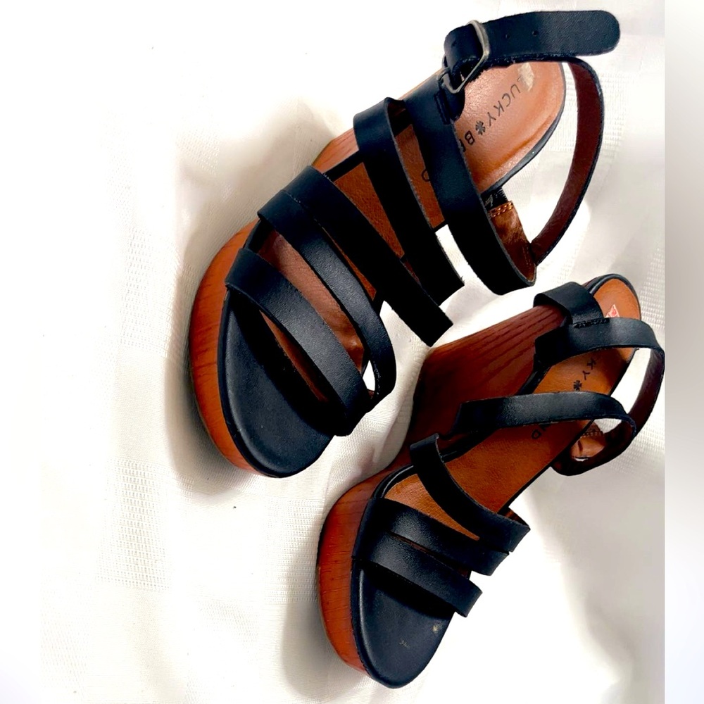 Lucky Brand Black Sandals Modern Strappy Design